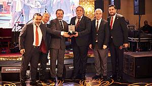SANKO’nun duayenine 20. yıl plaketi