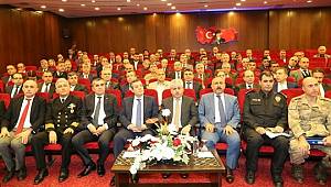 Vali Doğan muhtarlarla buluştu