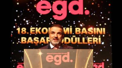 Ekonomi büyüyor, gazeteci kadroları küçülüyor