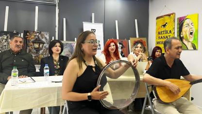 Adnan Yücel'in kavgasında ve sevdasında buluştular